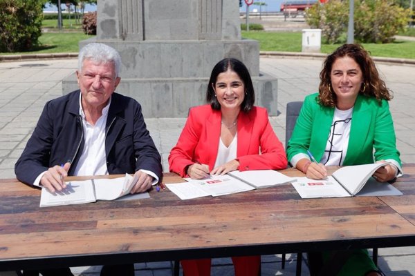 PSOE, NC y Podemos pactan un acuerdo 