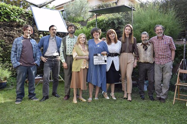 Finaliza el rodaje de 'Amor de madre', el relato de Almudena Grandes llevado al cine por la directora Lucía Álvarez