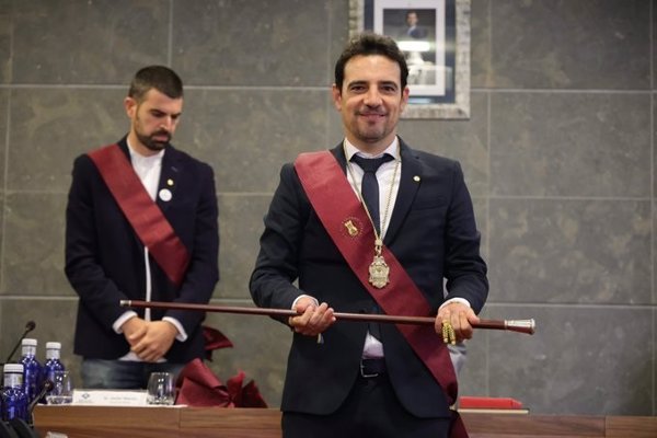 Manu Reyes (PP) vuelve a ser alcalde de Castelldefels (Barcelona) ocho años después
