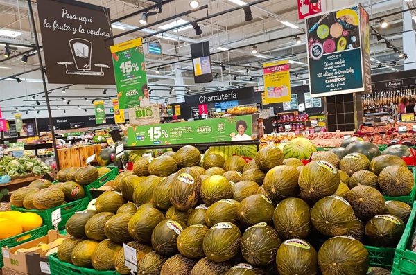 Carrefour eleva un 10% la compra de sandías y melones a más de 100 productores españoles esta campaña