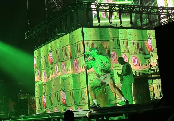 Feid desencadena en Madrid una marea verde enloquecida por su reggaeton colombiano