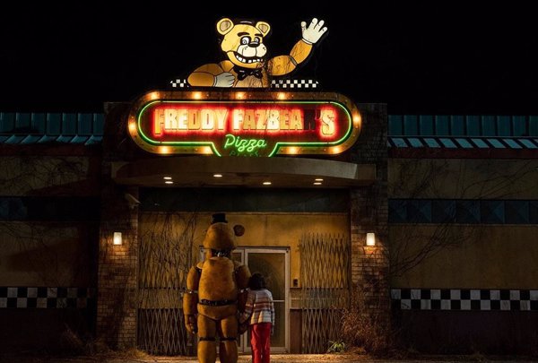 'Five Nights al Freddy's', 'Suegros de alquiler' y 'Saben aquel' llegan esta semana a los cines