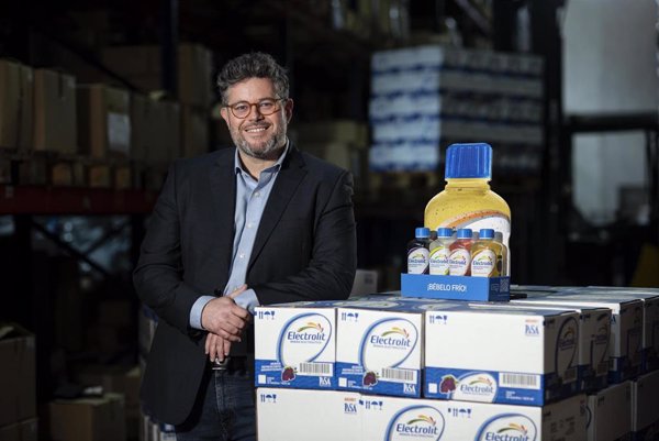 Electrolit ficha al cofundador de Cervezas La Virgen, César Pascual Acosta, como director general en España