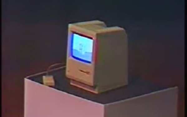 El primer Mac, el 'todo en uno' de Apple, cumple 40 años