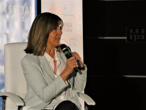 Urtasun se despide de Ana Blanco antes del último 'Informe Semanal' de la periodista: 