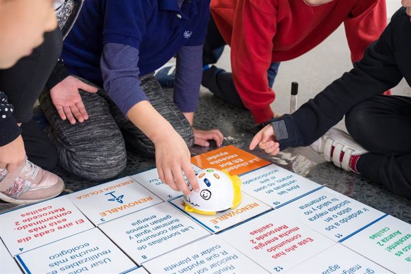 C.Madrid publica normas reguladoras de acceso a ayudas para extraescolares y apertura de colegios en días no lectivos