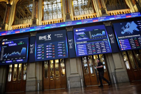 La actividad de fusiones y adquisiciones se mantiene estable en febrero pero cae el capital, según TTR Data