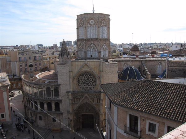 El arzobispo de Valencia presidirá los oficios de Semana Santa en la Catedral