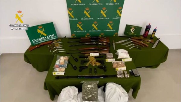 Desmantelada con 11 detenidos una organización acusada de tráfico de armas y narcotráfico en Córdoba y Sevilla