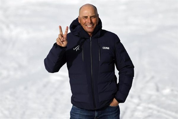 Colmar, proveedor oficial de ropa deportiva de la FIS las dos próximas temporadas