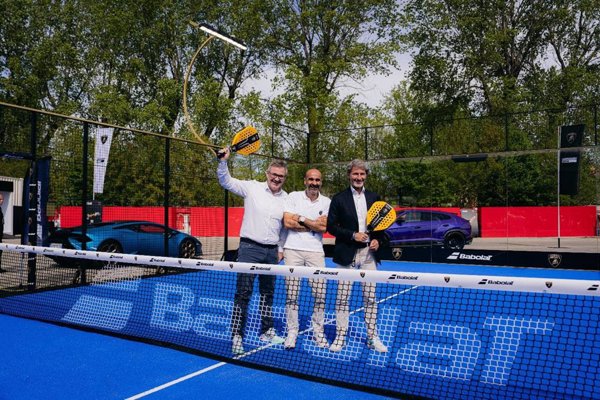 Babolat y Lamborghini colaboran en una colección de palas de pádel