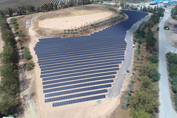 Uriel Renovables conecta el primer proyecto híbrido solar-biogás en España