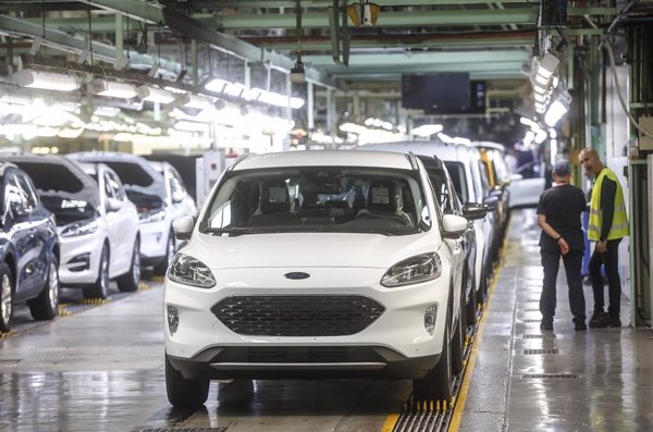 UGT Ford Almussafes prevé acordar un ERTE hasta el 20 de junio con más de 2.000 trabajadores afectados