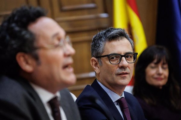 Bildu no entiende que el PSOE rechace ahora la comparecencia del fiscal anticorrupción que apoyó, y no piensa retirarla