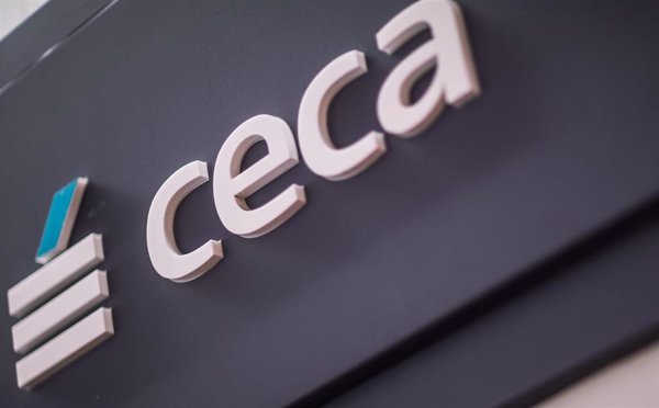 CECA y sindicatos firman el nuevo convenio de ahorro que contempla una subida salarial del 11%