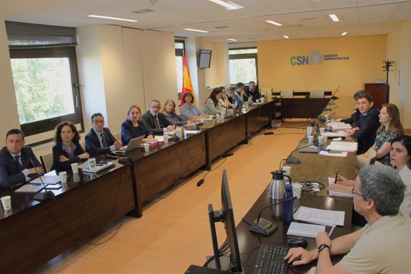 Una delegación de la Comisión Europea verifica medidas de control de la radiactividad en Madrid en caso de emergencia