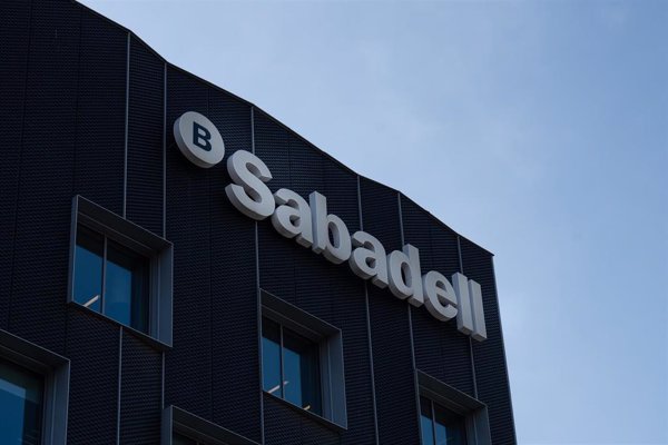 Sabadell registra un beneficio récord de 308 millones de euros en el primer trimestre, un 50,4% más
