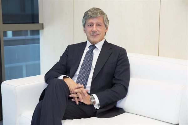 Dimite Enrique Sánchez de León, director general de la Asociación para el Progreso de la Dirección (APD)