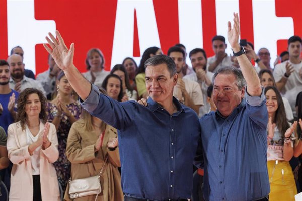 Espadas aplaude la continuidad de Sánchez como presidente y reúne esta tarde a la Ejecutiva del PSOE-A para valorarla