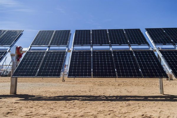 Soltec firma un contrato de suministro de seguidores solares para un parque fotovoltaico de 200 MW en Almería
