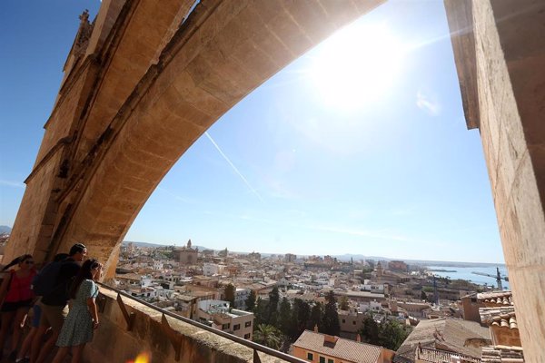 La Catedral de Palma reabrirá sus terrazas a partir de este jueves