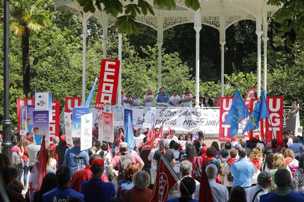 UGT y CCOO se manifiestan este miércoles en más de 70 ciudades ...