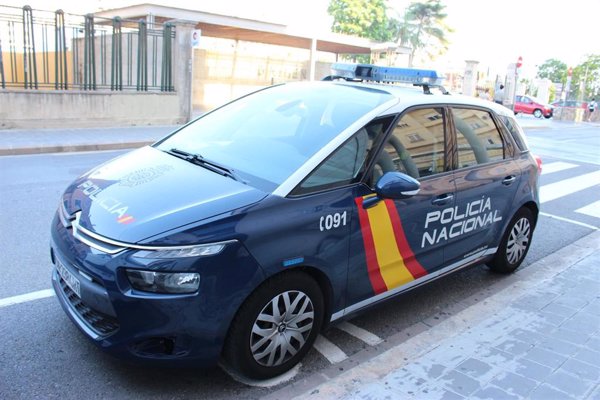 Buscan en La Línea (Cádiz) a un motorista que disparó por la espalda a un hombre durante una discusión