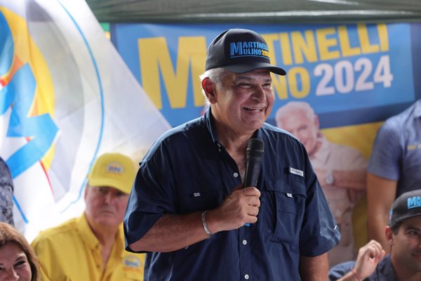 Mulino, delfín del expresidente Martinelli, gana las elecciones presidenciales de Panamá