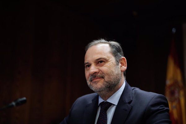 Ábalos dice que Santos Cerdán se saltó el código ético del PSOE al suspenderle, incurriendo en 