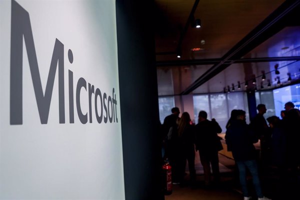 Las startups españolas denuncian a Microsoft ante la CNMC por 
