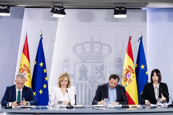 El Gobierno aprueba 18 millones de euros en subvenciones a reales academias, academias e Instituto de España