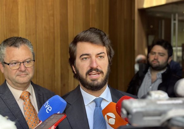 El PSOE estudia denunciar a García-Gallardo por decir que el PSOE tiene 145 años 