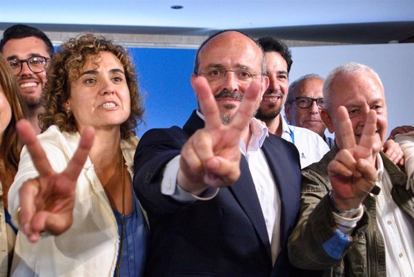 Fernández (PP) afirma que PP de Cataluña vuelve 