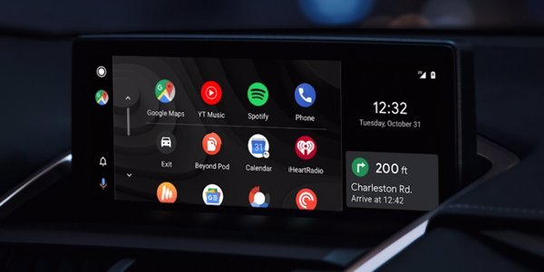 Google anuncia el mayor cambio en la historia de Android Auto y acentúa la competencia con Apple
