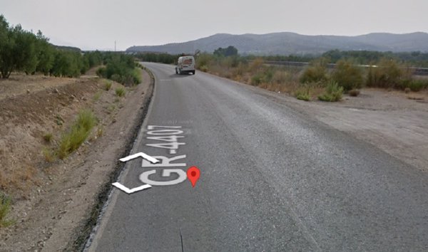 El abuelo y los nietos de Huétor Tájar (Granada) sobrevivieron en un accidente de tráfico en el que murió la madre