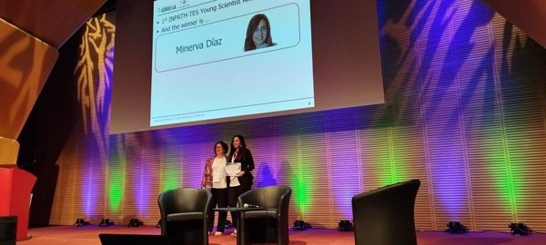 Profesora de UCLM Minerva Díaz recibe un premio internacional por investigación sobre almacenamiento de energía térmica