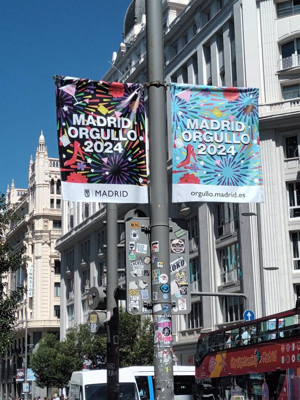 Más Madrid exige la retirada del cartel 