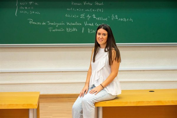 La matemática Claudia García, Premio José Luis Rubio de Francia 2023 de la RSME