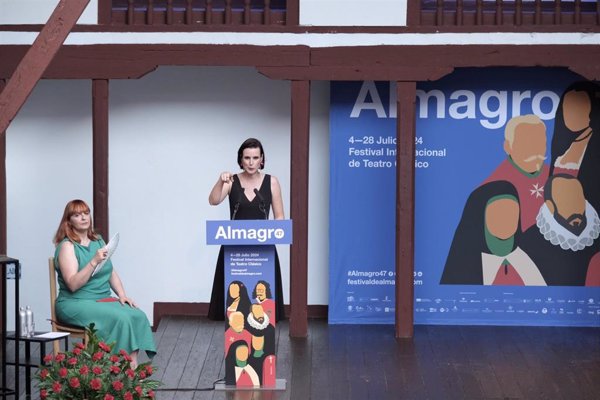 Irene Pardo corta la cinta del Festival de Teatro Clásico de Almagro: 