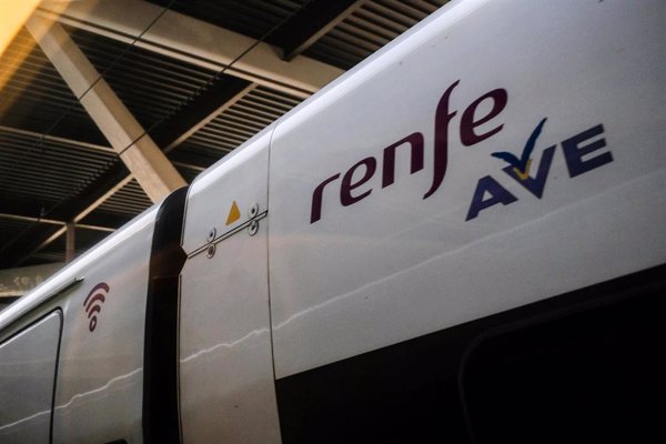 Renfe recuperará la oferta total de servicios AVE entre Alicante y Madrid el 22 de julio