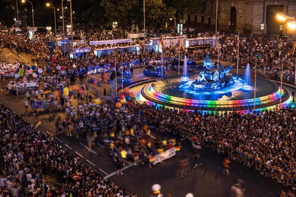 El Orgullo marcha este sábado en Madrid por la educación en diversidad, contra la LGTBIfobia y por Palestina