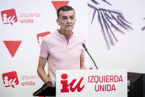 IU celebra el triunfo de la izquierda en Francia, pero descarta un Frente Popular en España que una a Sumar y PSOE