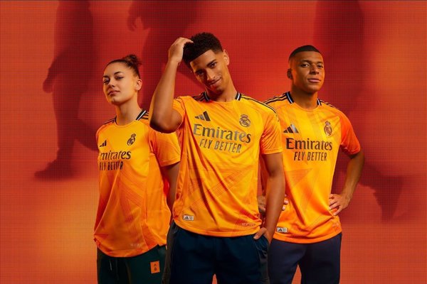 El Real Madrid recupera el naranja en la segunda equipación para la temporada 2024-2025