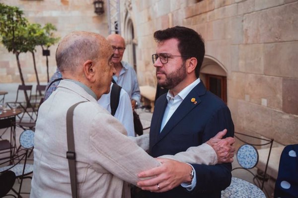 Aragonès recuerda a Armand de Fluvià como 