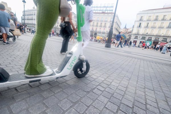 Lime defiende que las acusaciones del Ayuntamiento de Madrid sobre los patinetes 