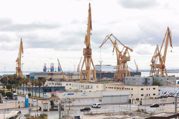 Harland & Wolff, la naviera del Titanic, se declara insolvente y amenaza un contrato con Navantia