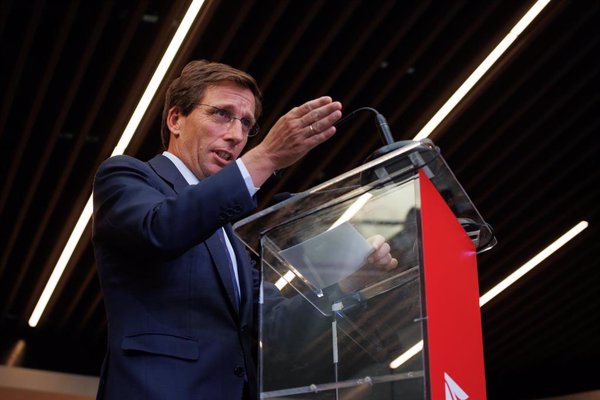 Almeida critica el 