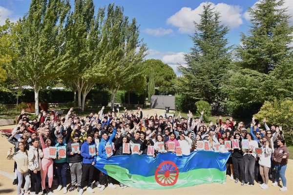 Secretariado Gitano logra que el 86% de estudiantes de 4º de la ESO pasen de curso con su programa de apoyo Promociona