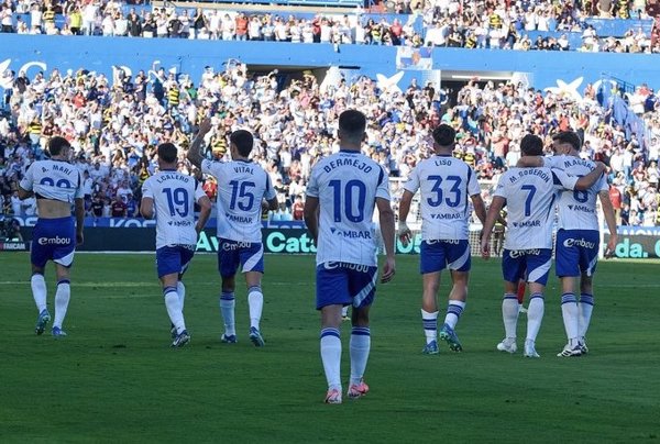 Fútbol/Segunda. (Pre) Zaragoza y Racing pugnan por el ascenso directo en la Romareda y el líder Levante recibe al Oviedo