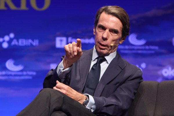 Aznar ve posible que 